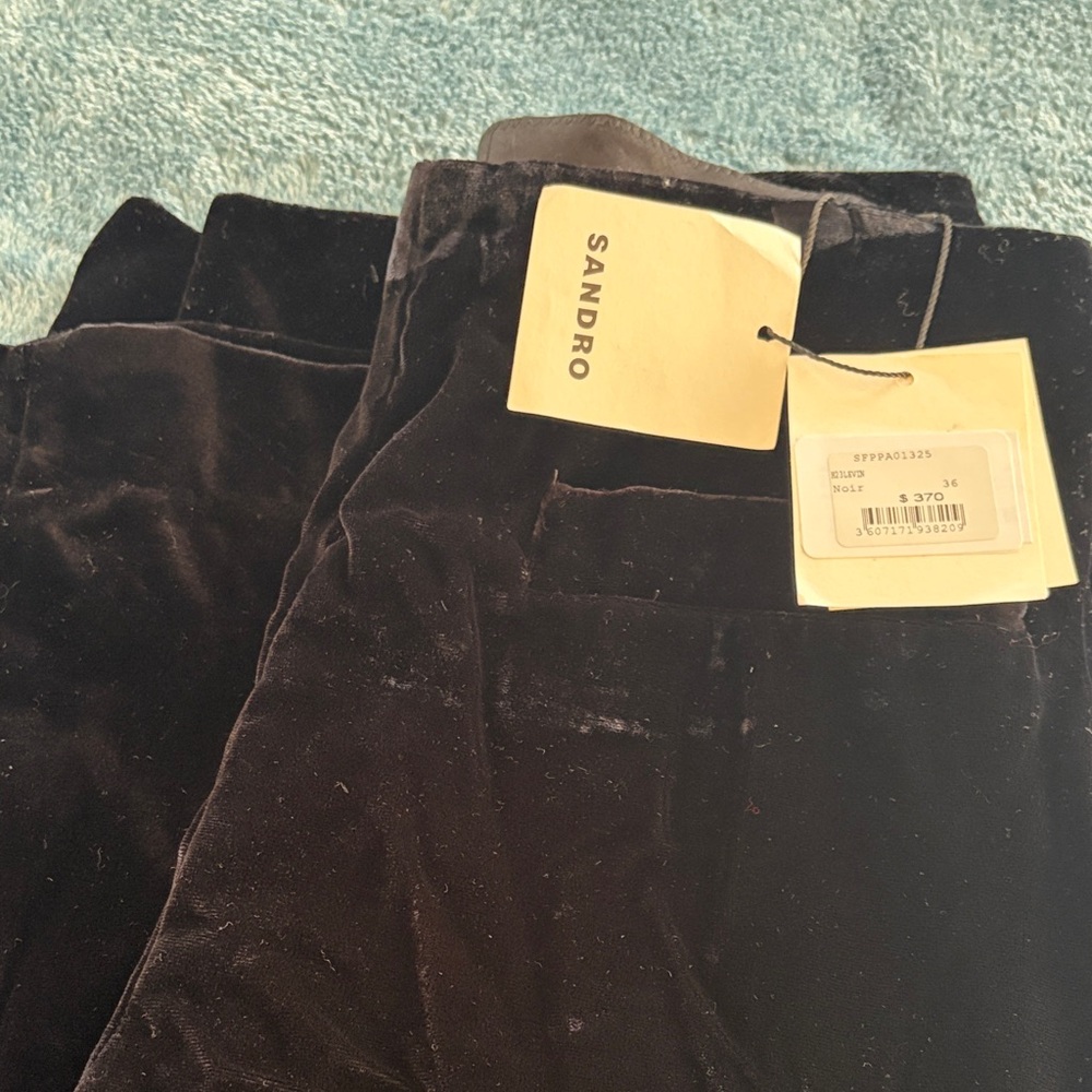 Sandro Black Wide-Leg Velvet Pants - Picture 5 of 5